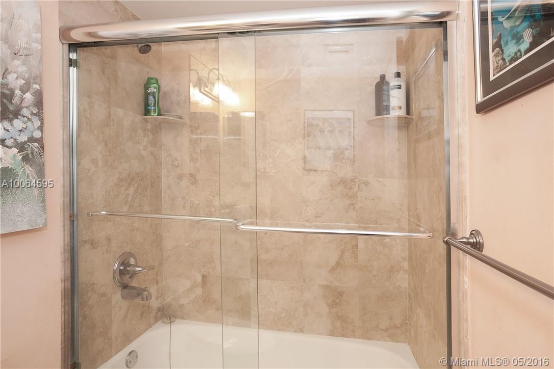 Parc Central UNF/FURN - Residential Lease