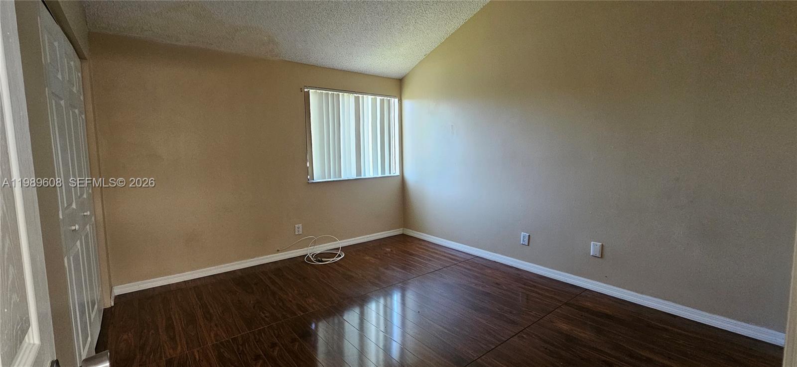 LAGO WEST CLUSTER HOMES - Residential