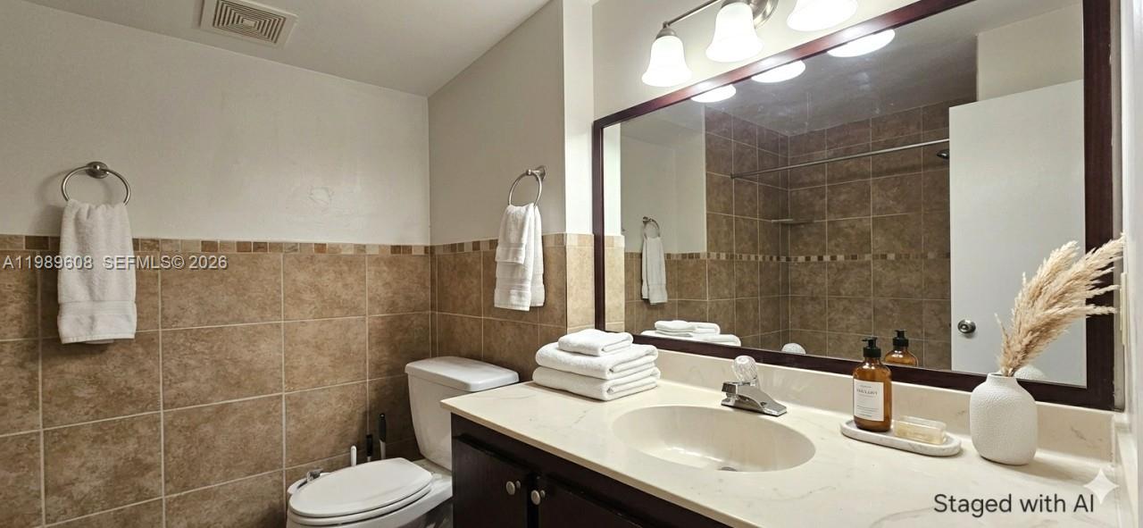 LAGO WEST CLUSTER HOMES - Residential