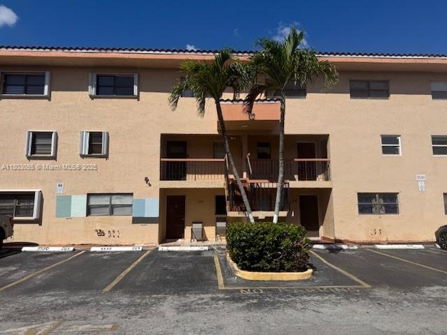 Rental Property at 5530 W 26th Ct 205, Hialeah, Miami-Dade County, Florida - Bedrooms: 2 
Bathrooms: 2  - $2,000 MO.