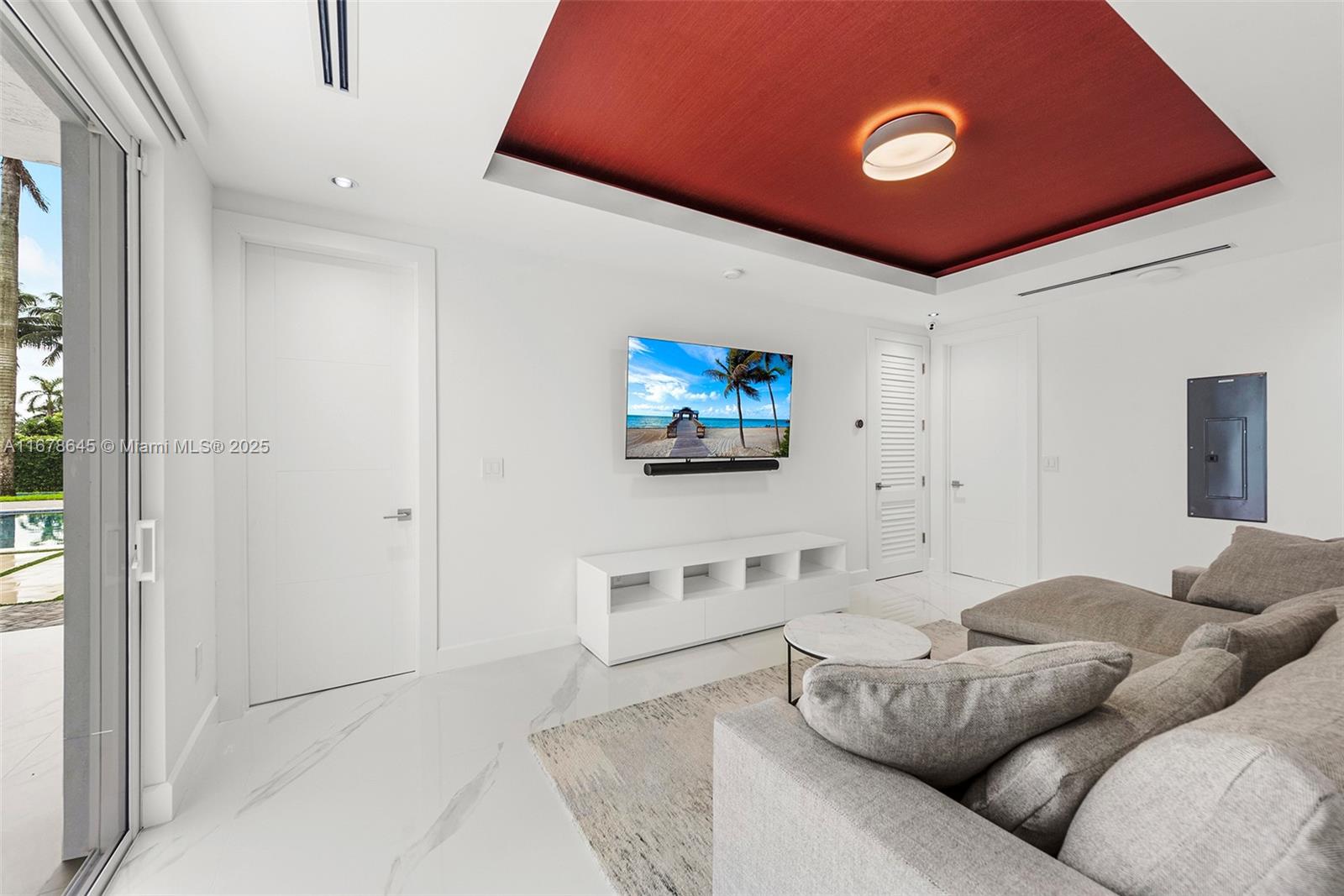 FLORIDA FRUIT LAND COMPAN - Residential