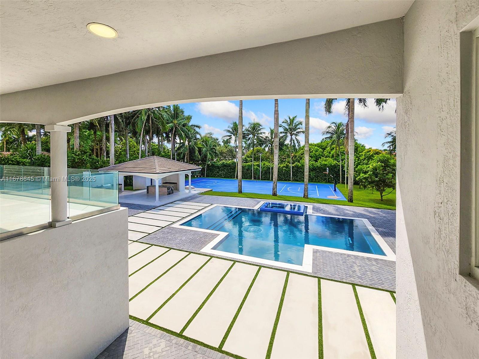 FLORIDA FRUIT LAND COMPAN - Residential
