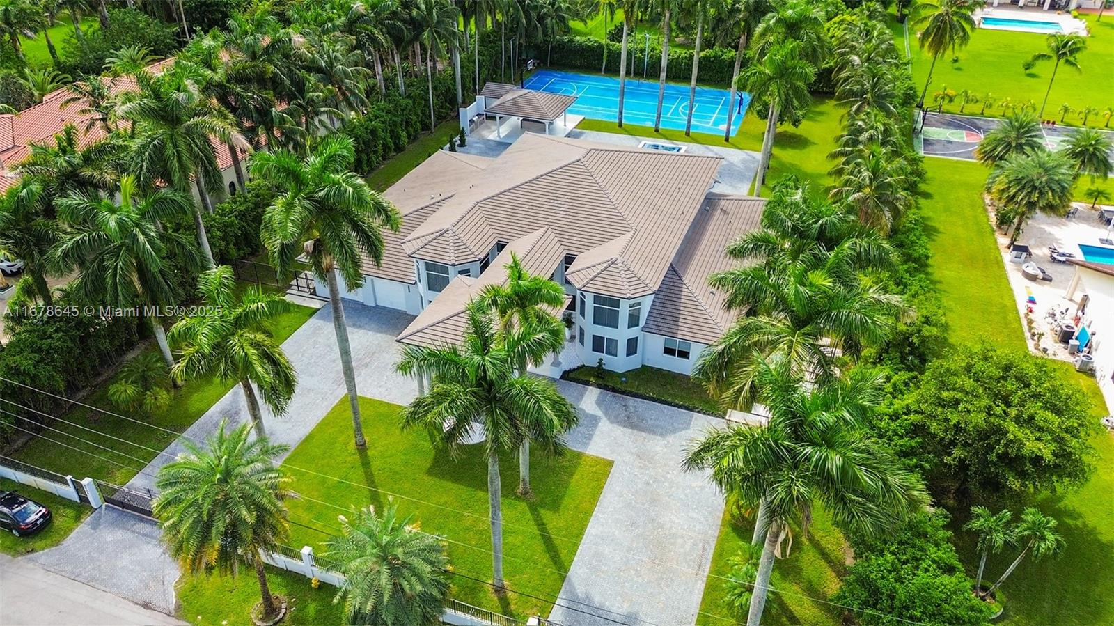 FLORIDA FRUIT LAND COMPAN - Residential