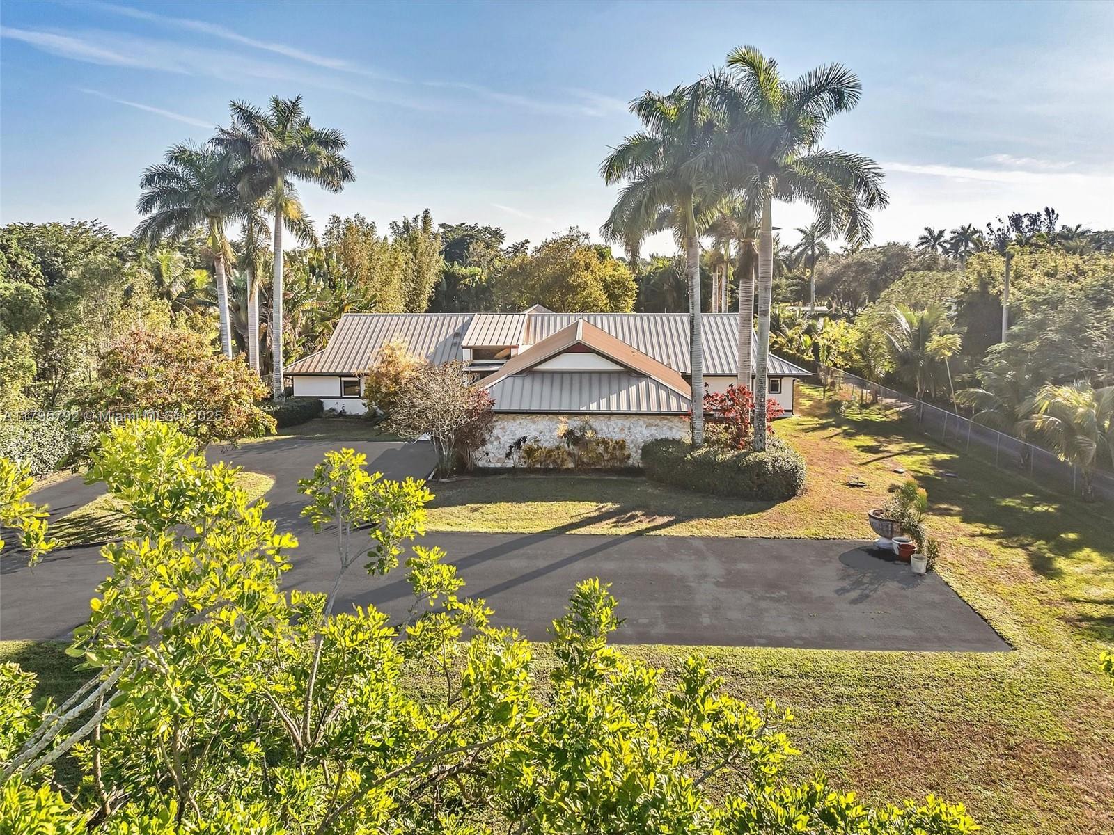 Sunshine Ranches - Residential