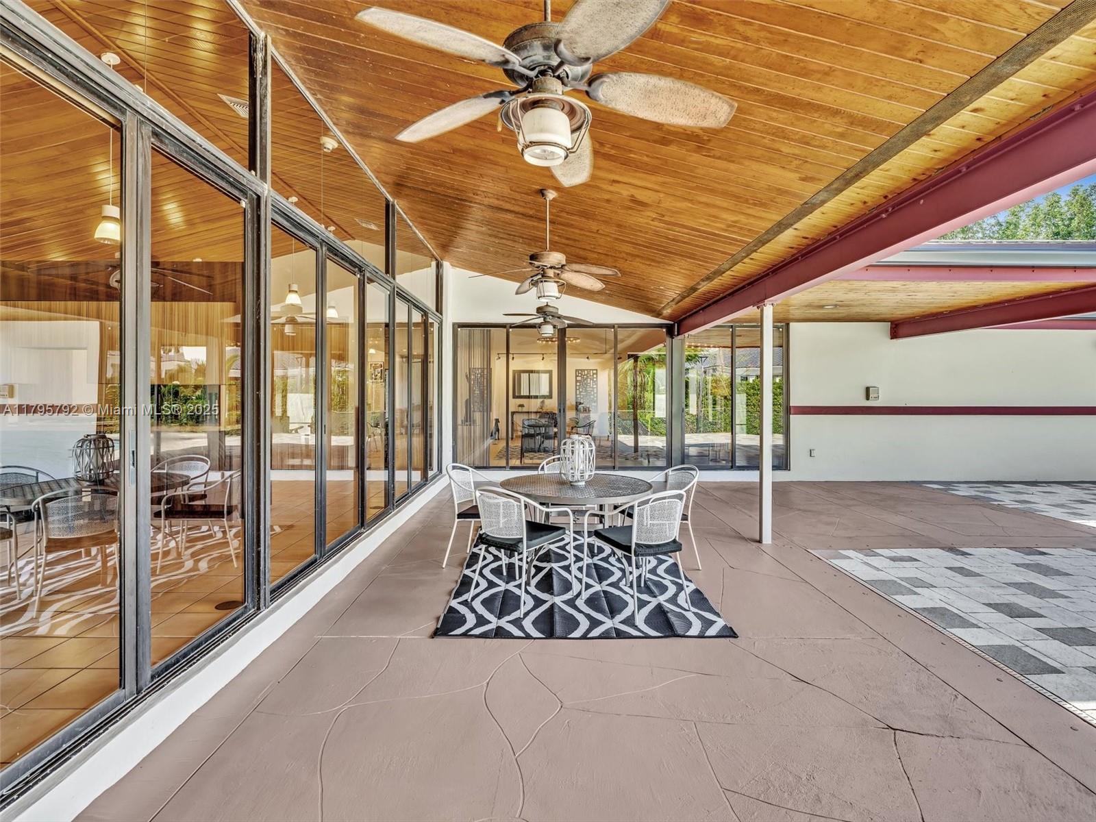 Sunshine Ranches - Residential
