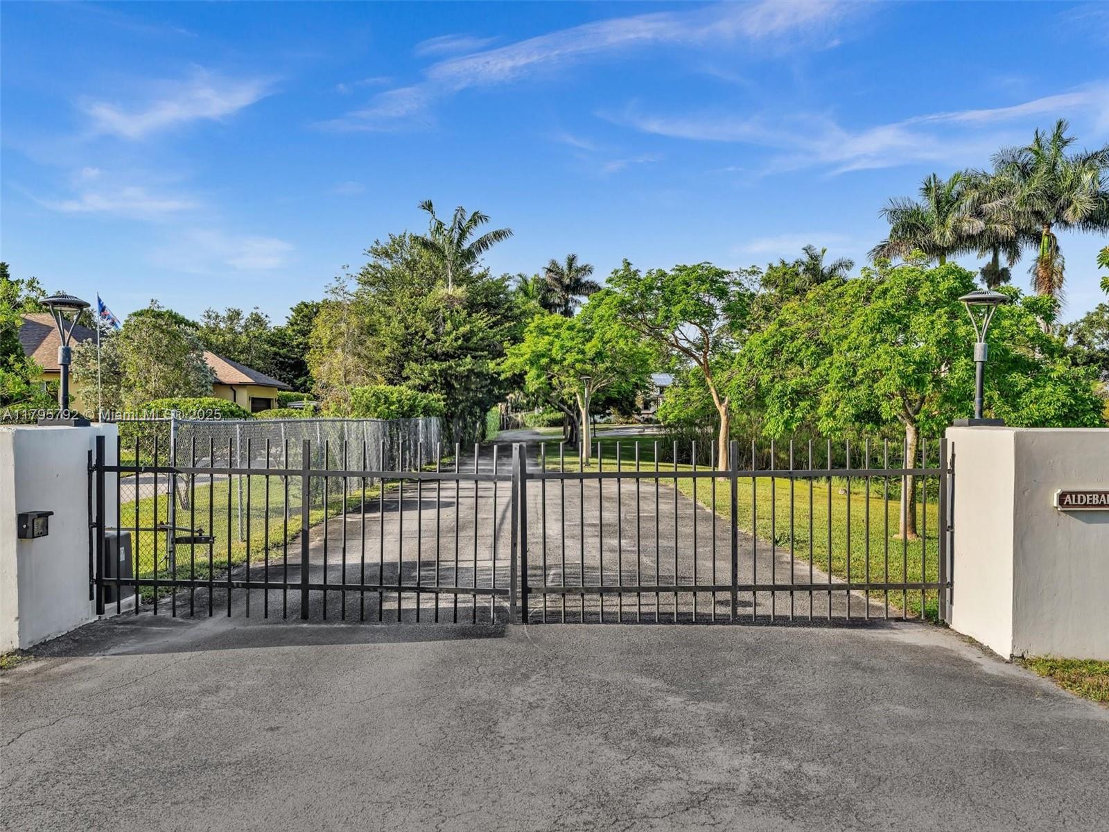 Sunshine Ranches - Residential