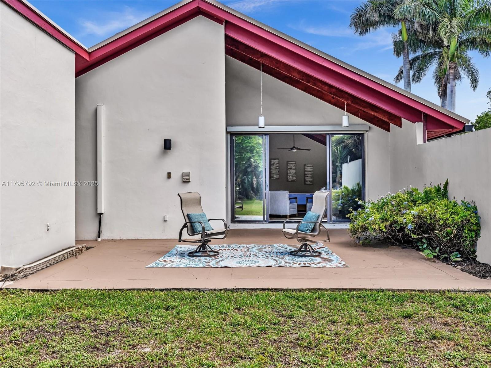 Sunshine Ranches - Residential