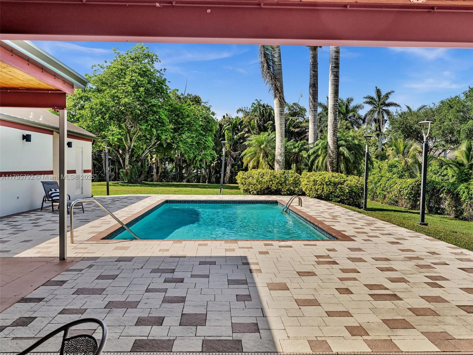 Sunshine Ranches - Residential