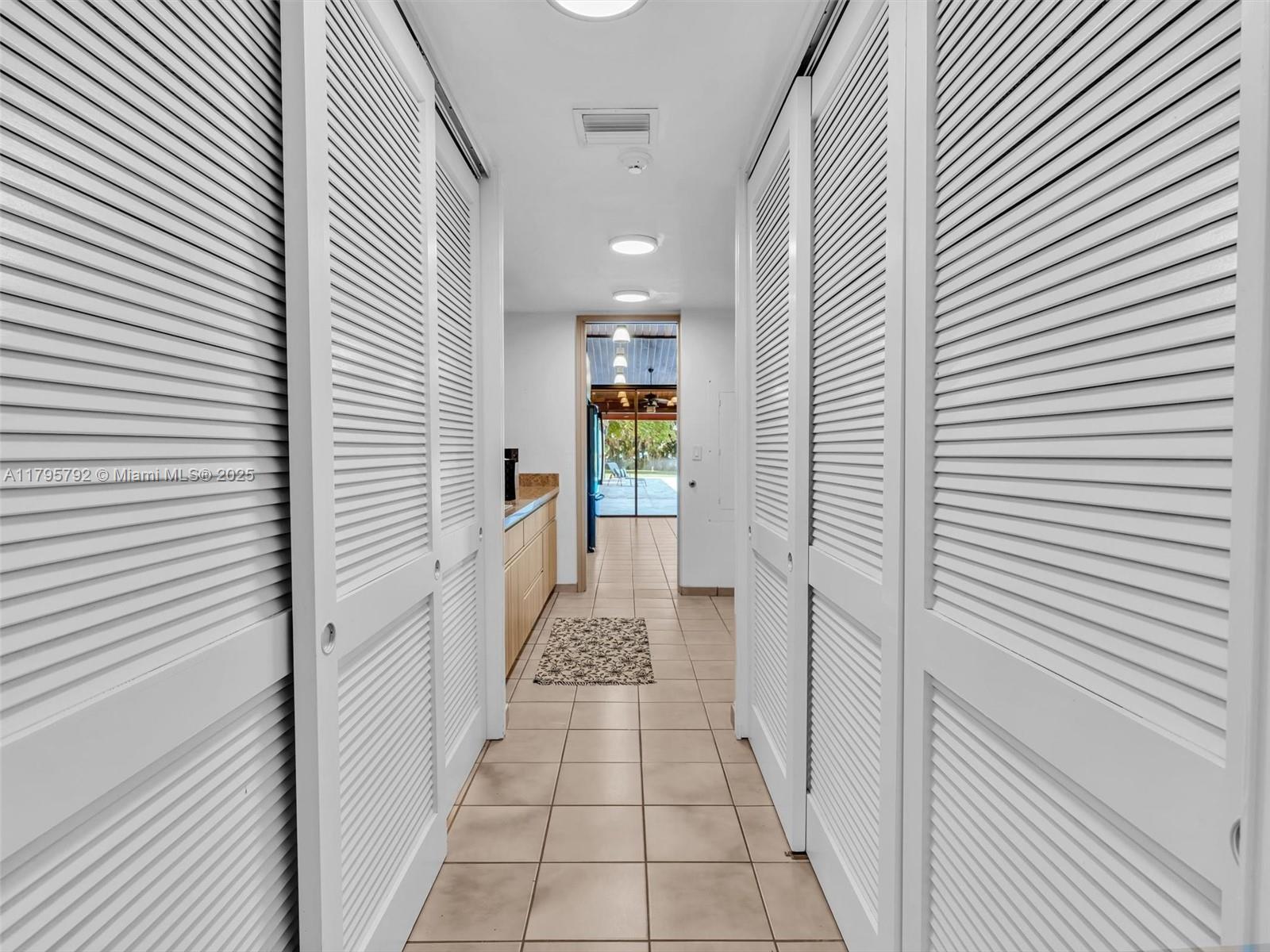 Sunshine Ranches - Residential