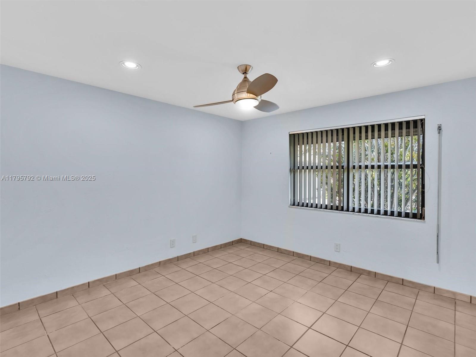 Sunshine Ranches - Residential