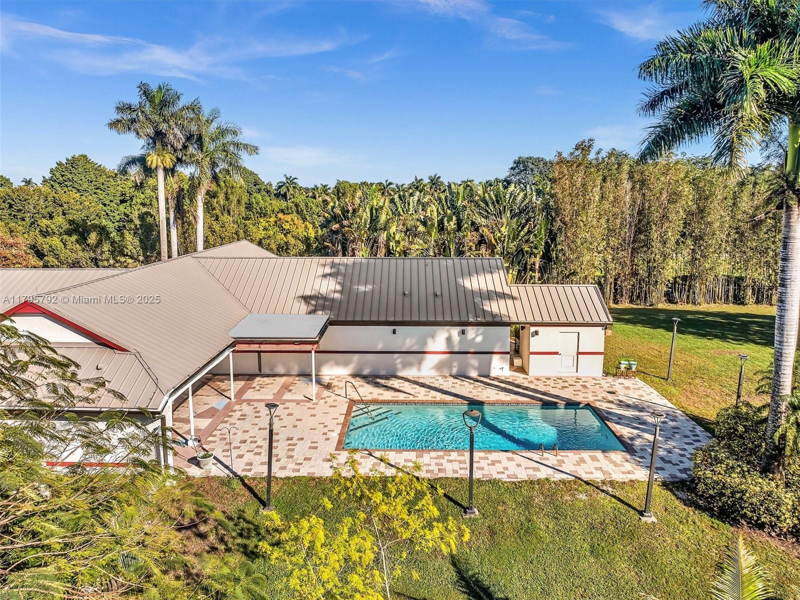 Sunshine Ranches - Residential