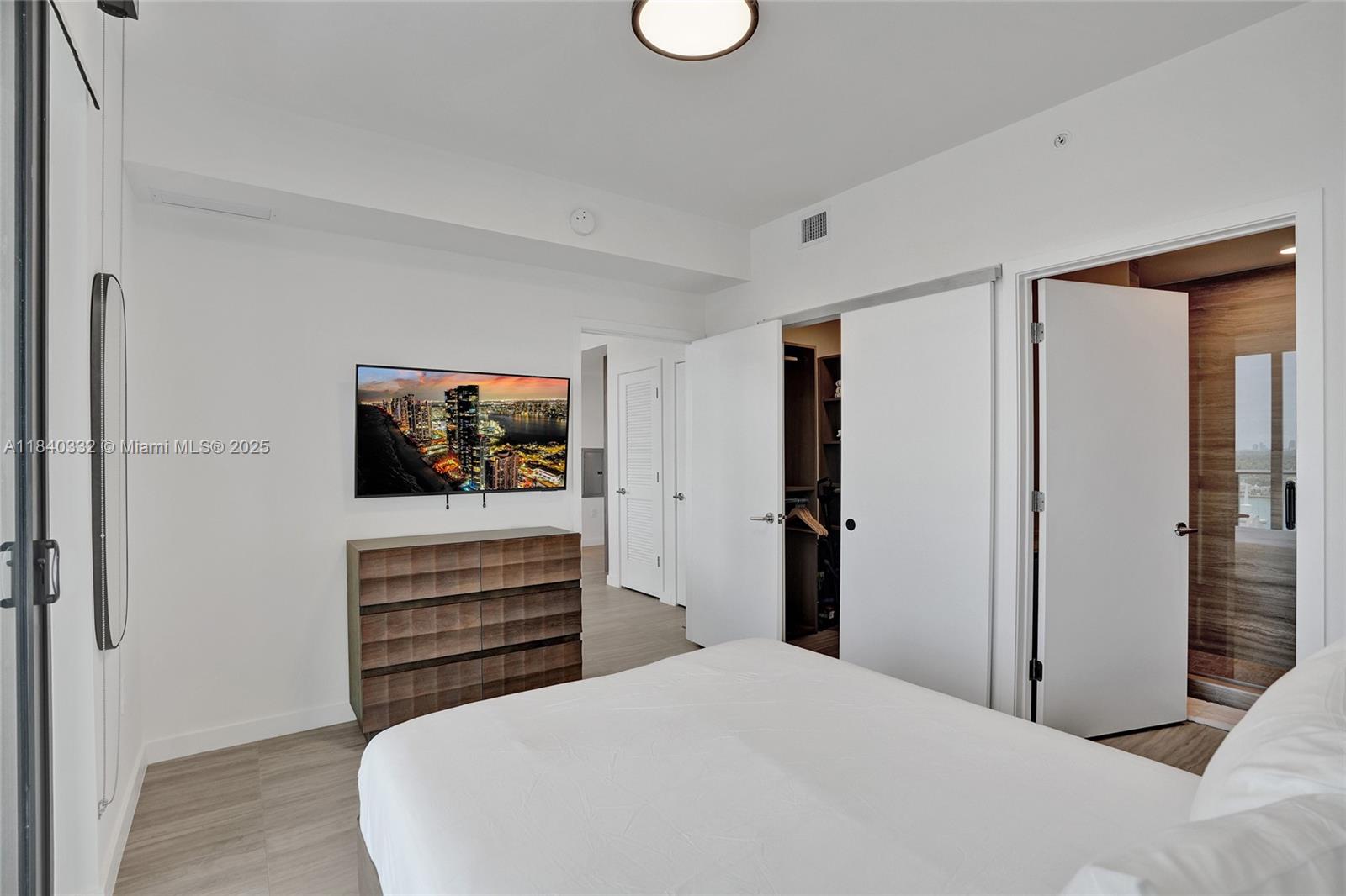 NORMANDY BEACH SOUTH - Residential