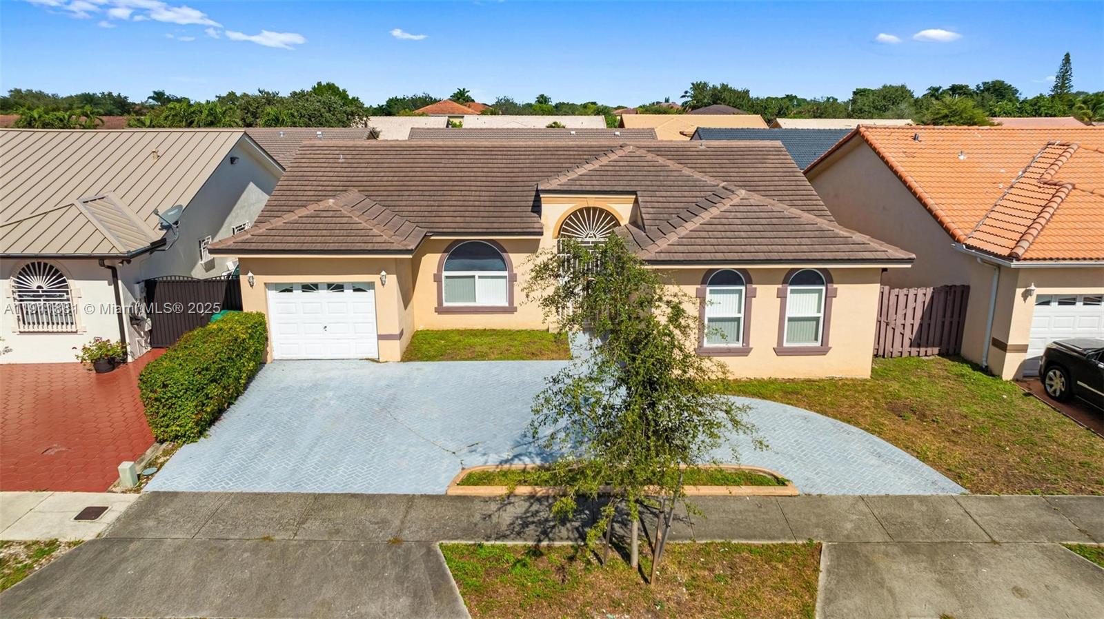 COLORAMA ESTATES - Residential