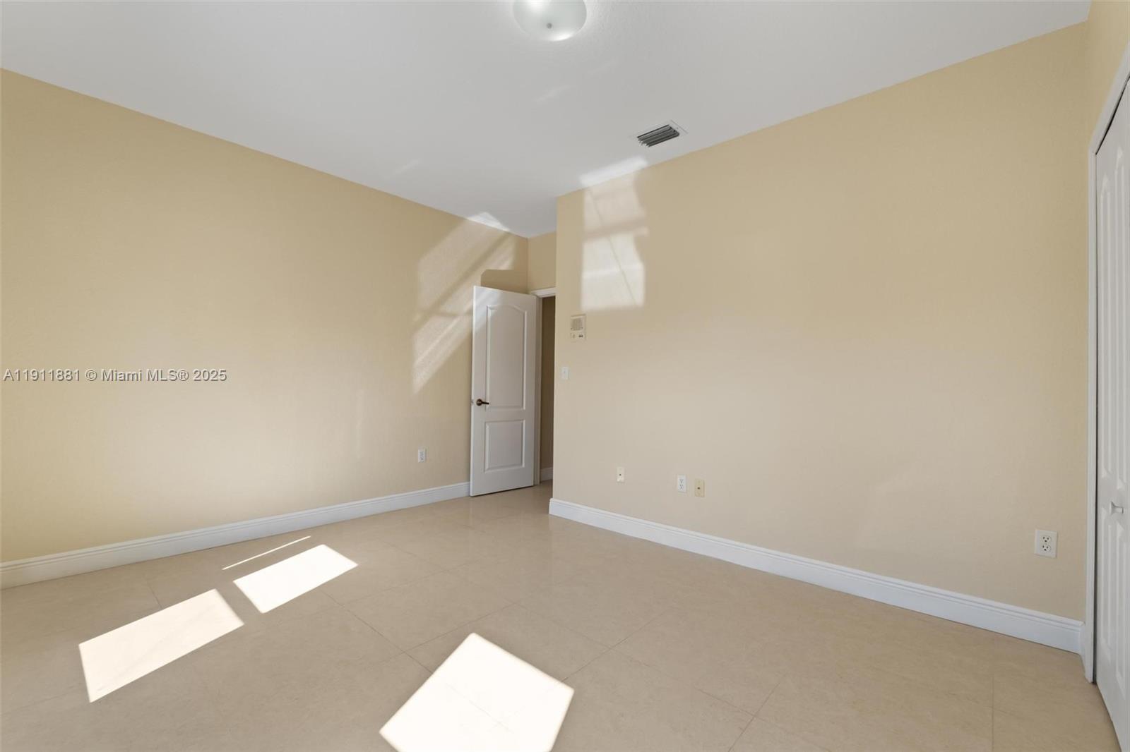 COLORAMA ESTATES - Residential