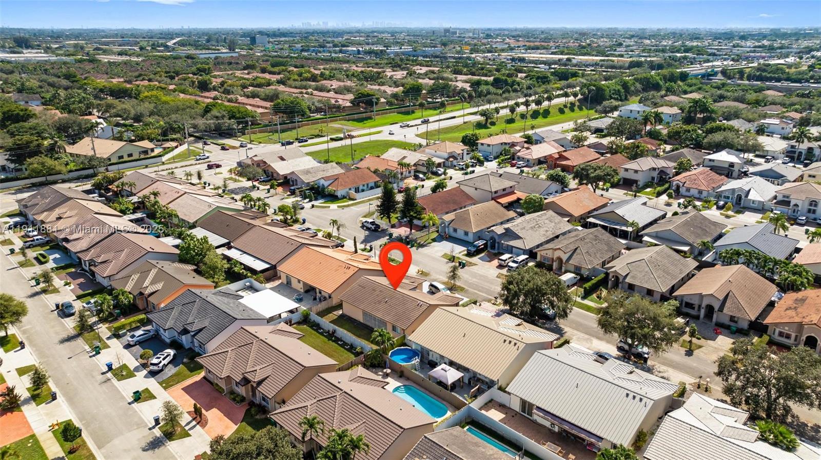 COLORAMA ESTATES - Residential