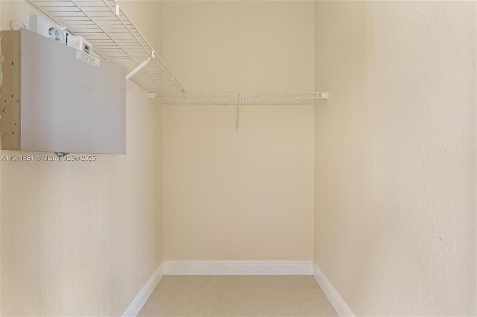 COLORAMA ESTATES - Residential