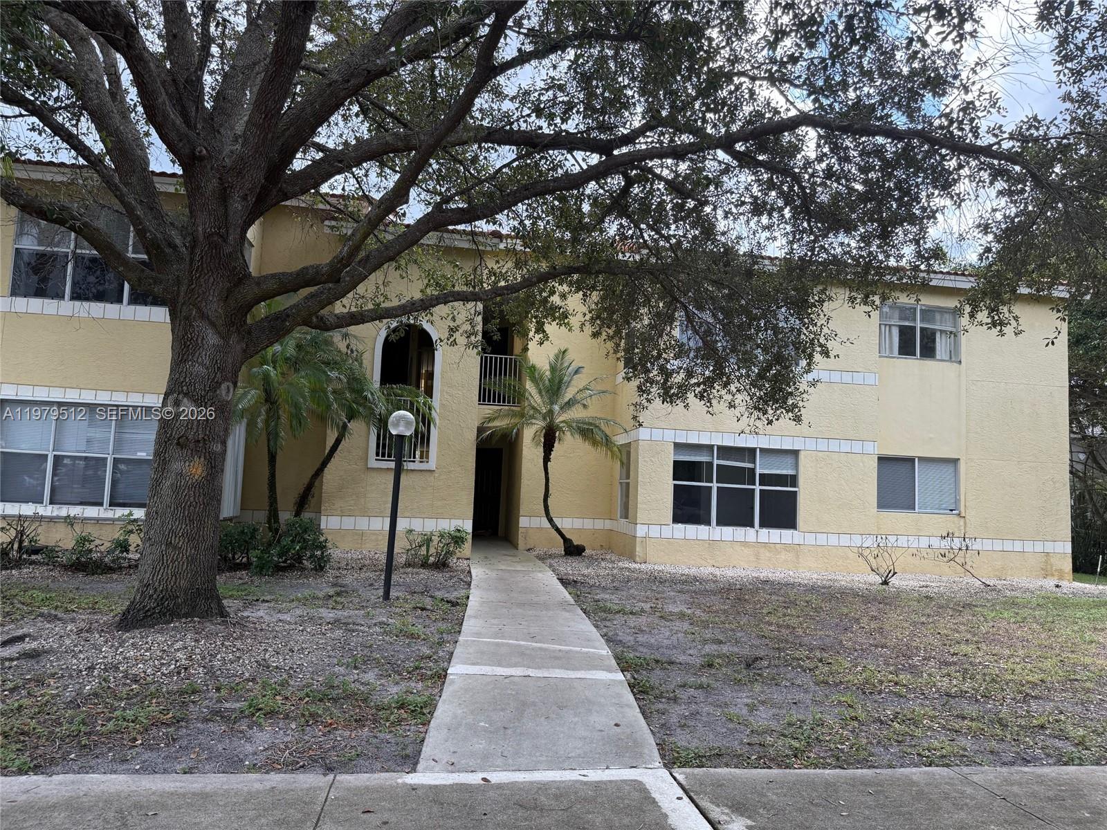 ISLES AT LAGO MAR CONDO - Residential