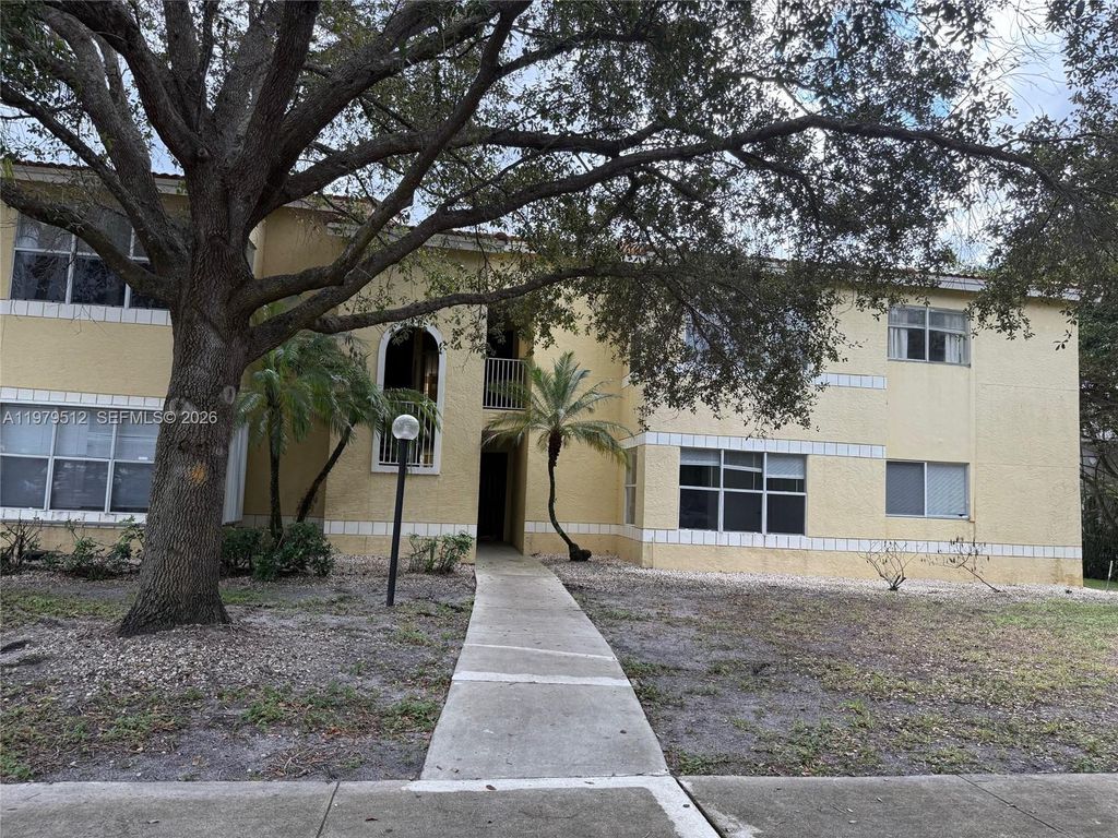 Photo of 13090 Vista Isles Dr #126, Sunrise, FL 33325 (MLS # A11979512)