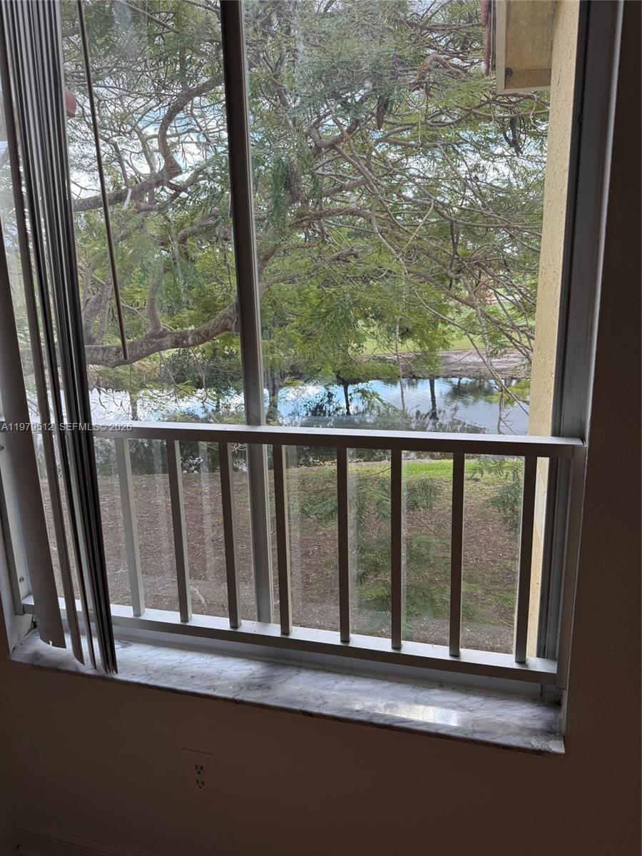 ISLES AT LAGO MAR CONDO - Residential