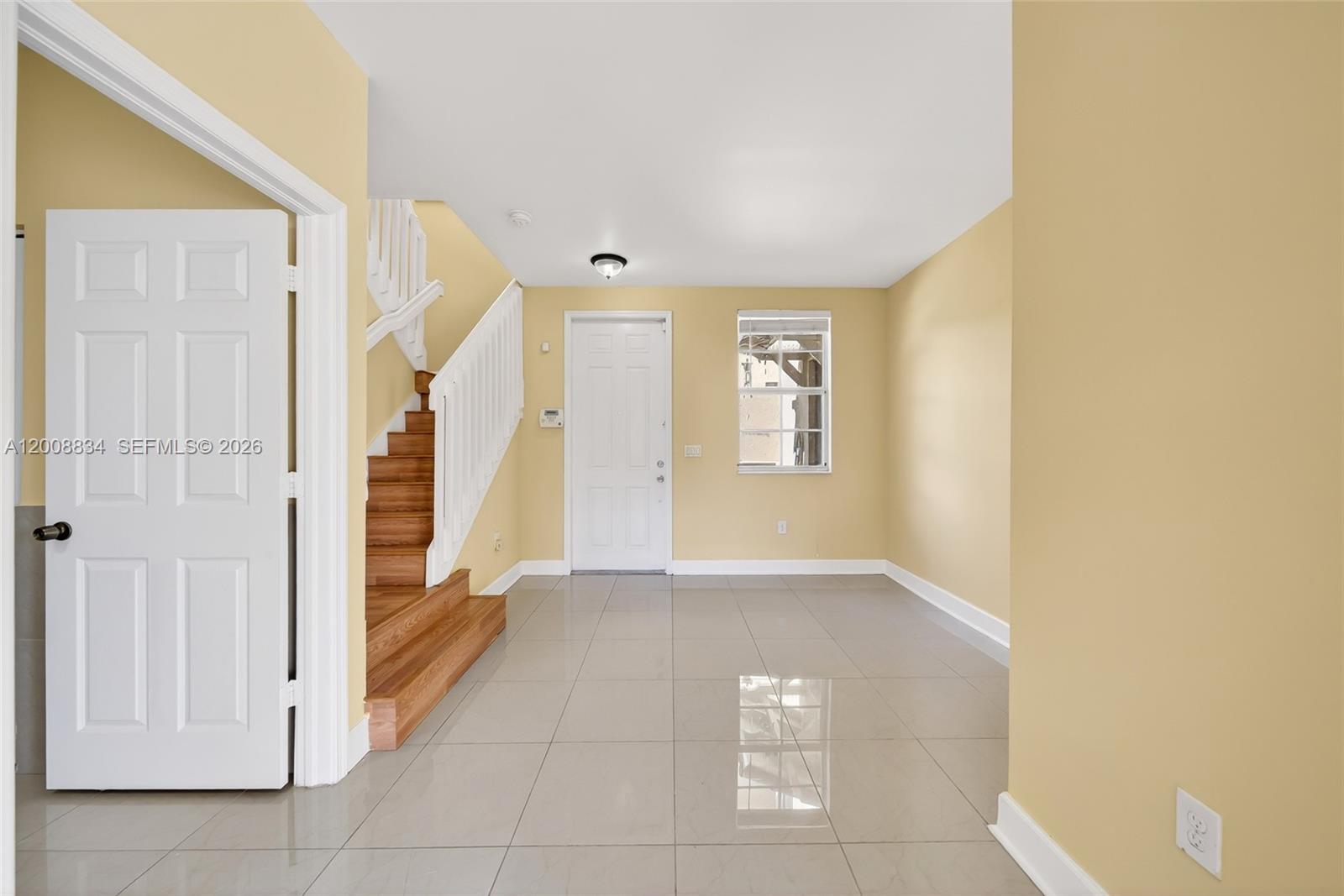 VILLAS AT CARMEL CONDO NO - Residential