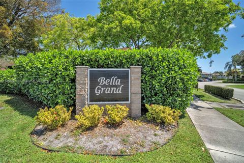 10457 NW 8th St 105 Pembroke Pines FL 33026