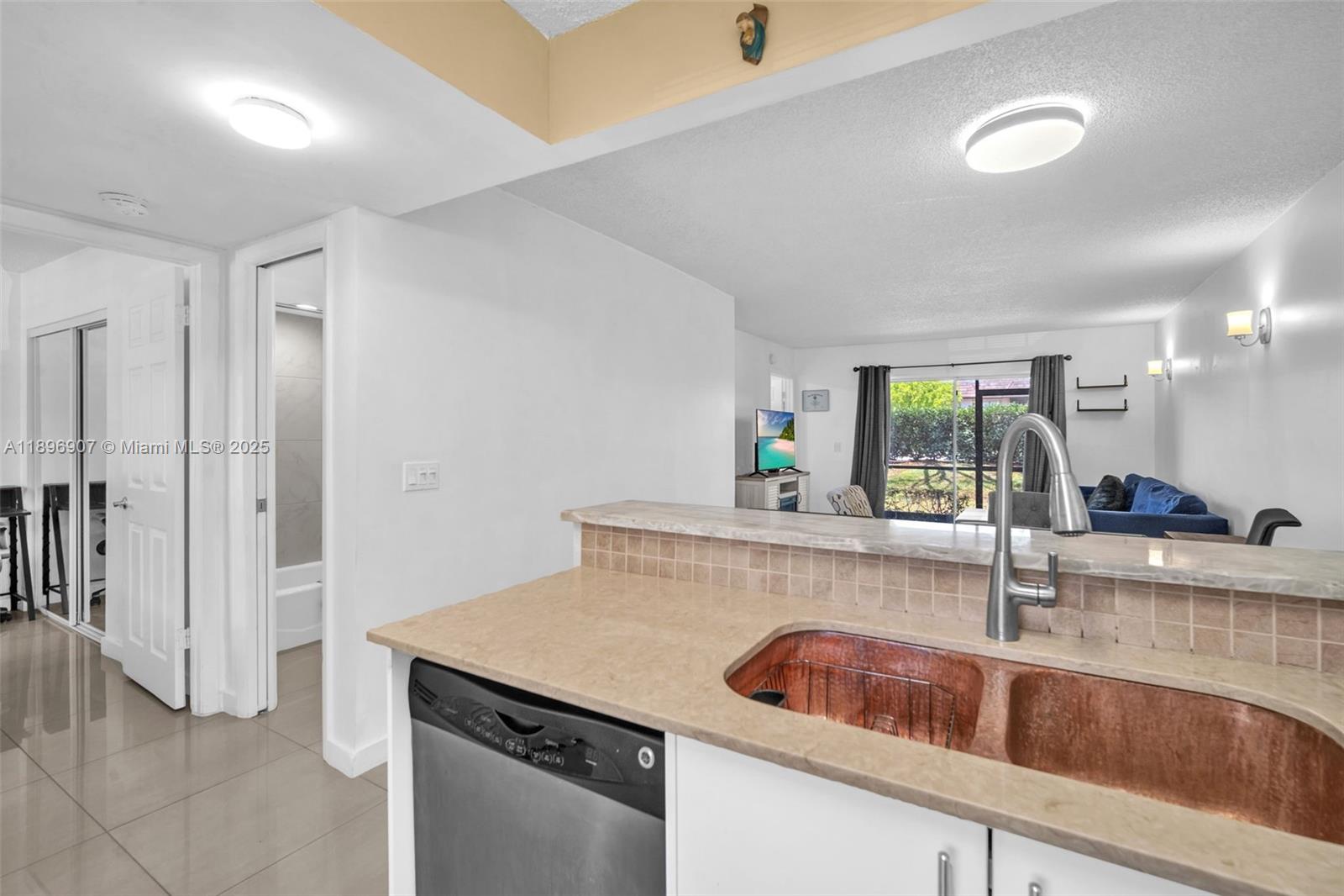 BELLA GRAND CONDO - Residential