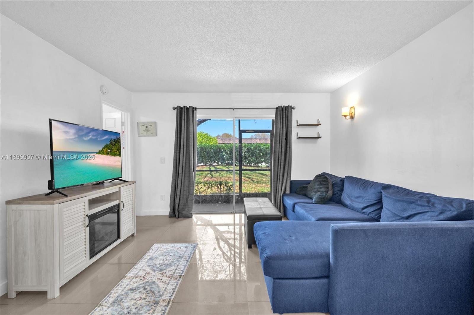 BELLA GRAND CONDO - Residential