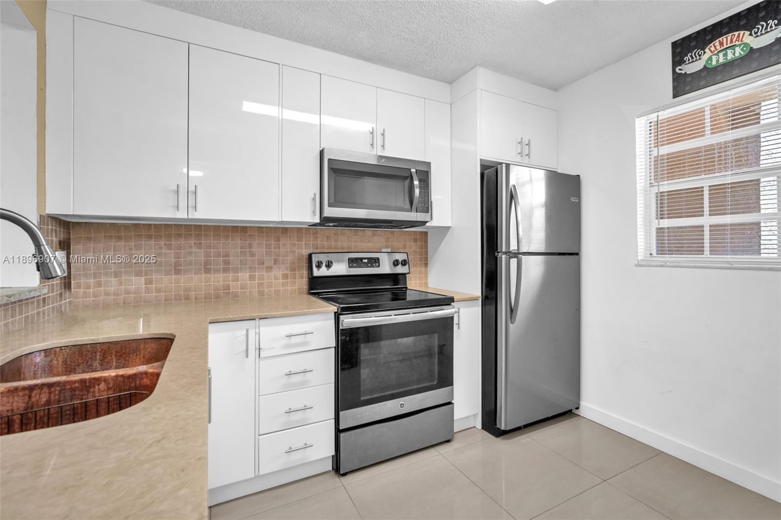 BELLA GRAND CONDO - Residential