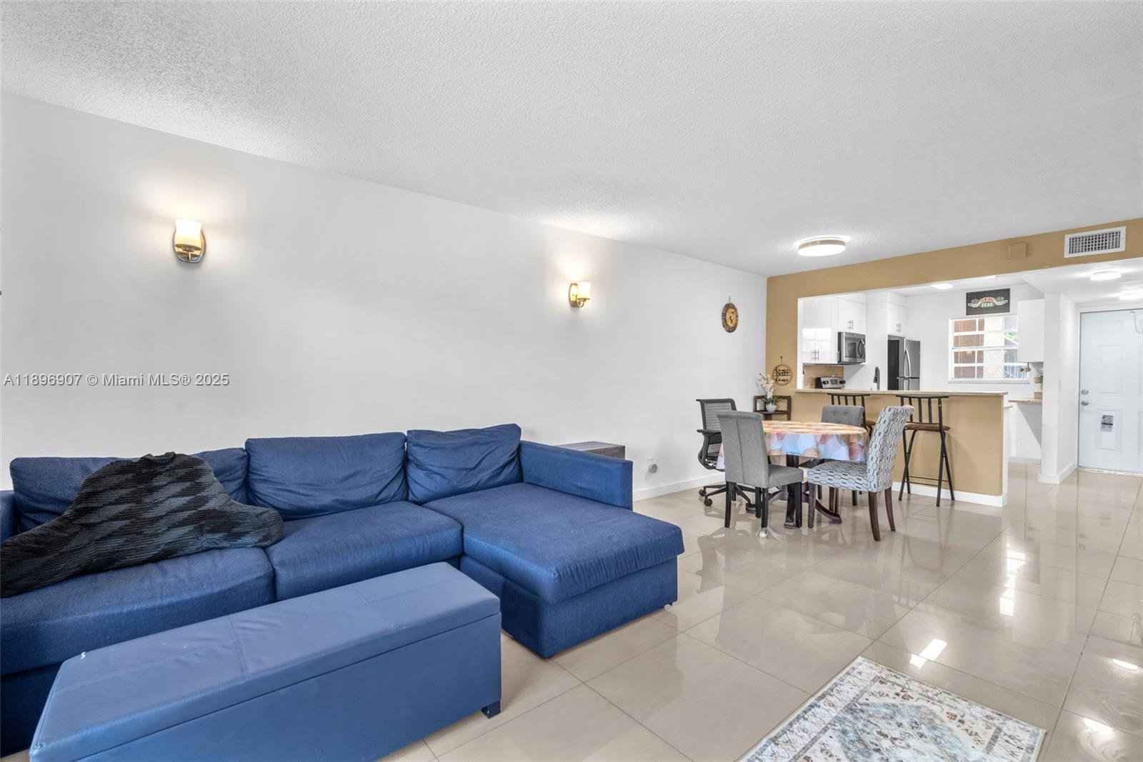 BELLA GRAND CONDO - Residential