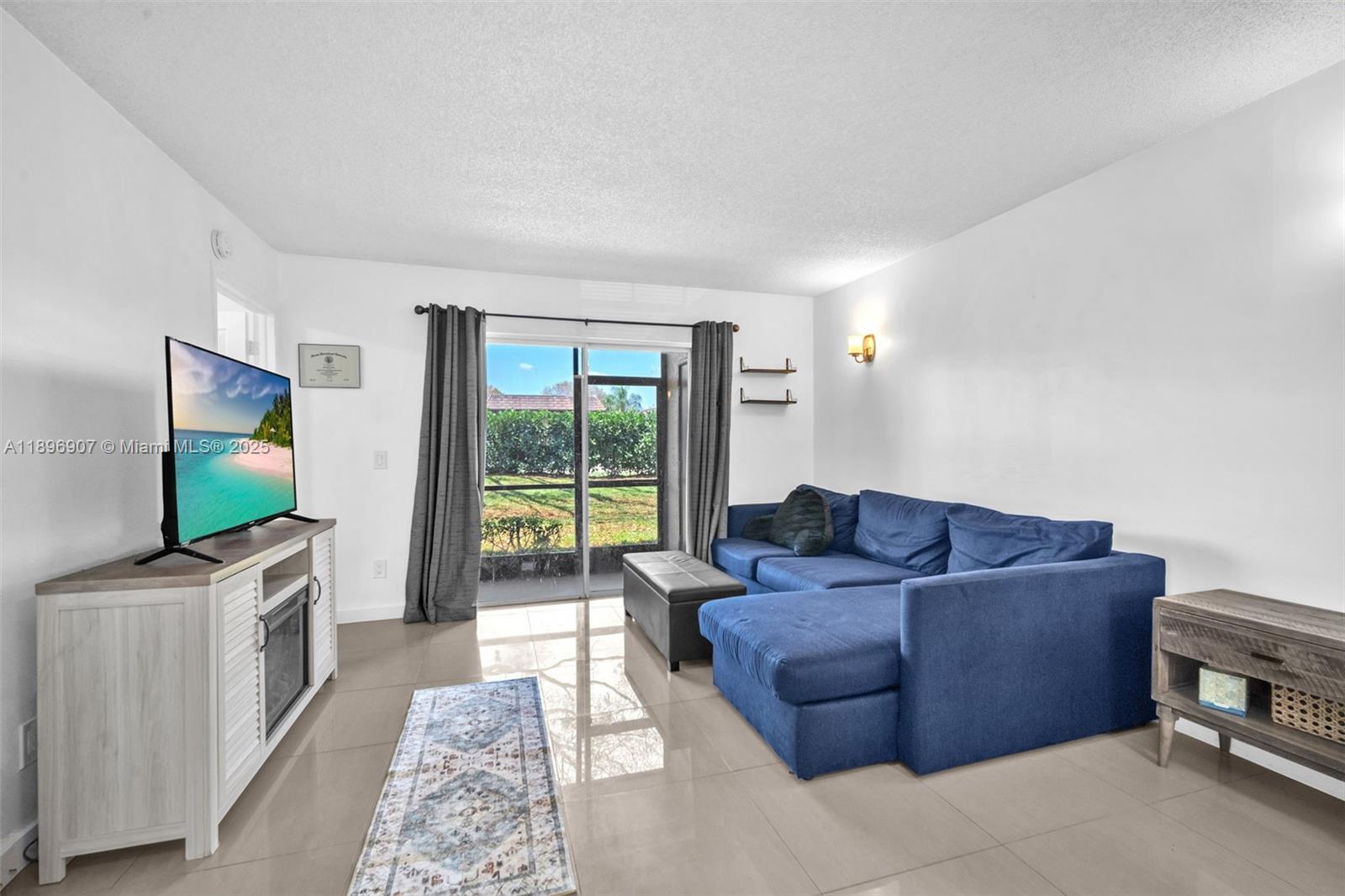 BELLA GRAND CONDO - Residential