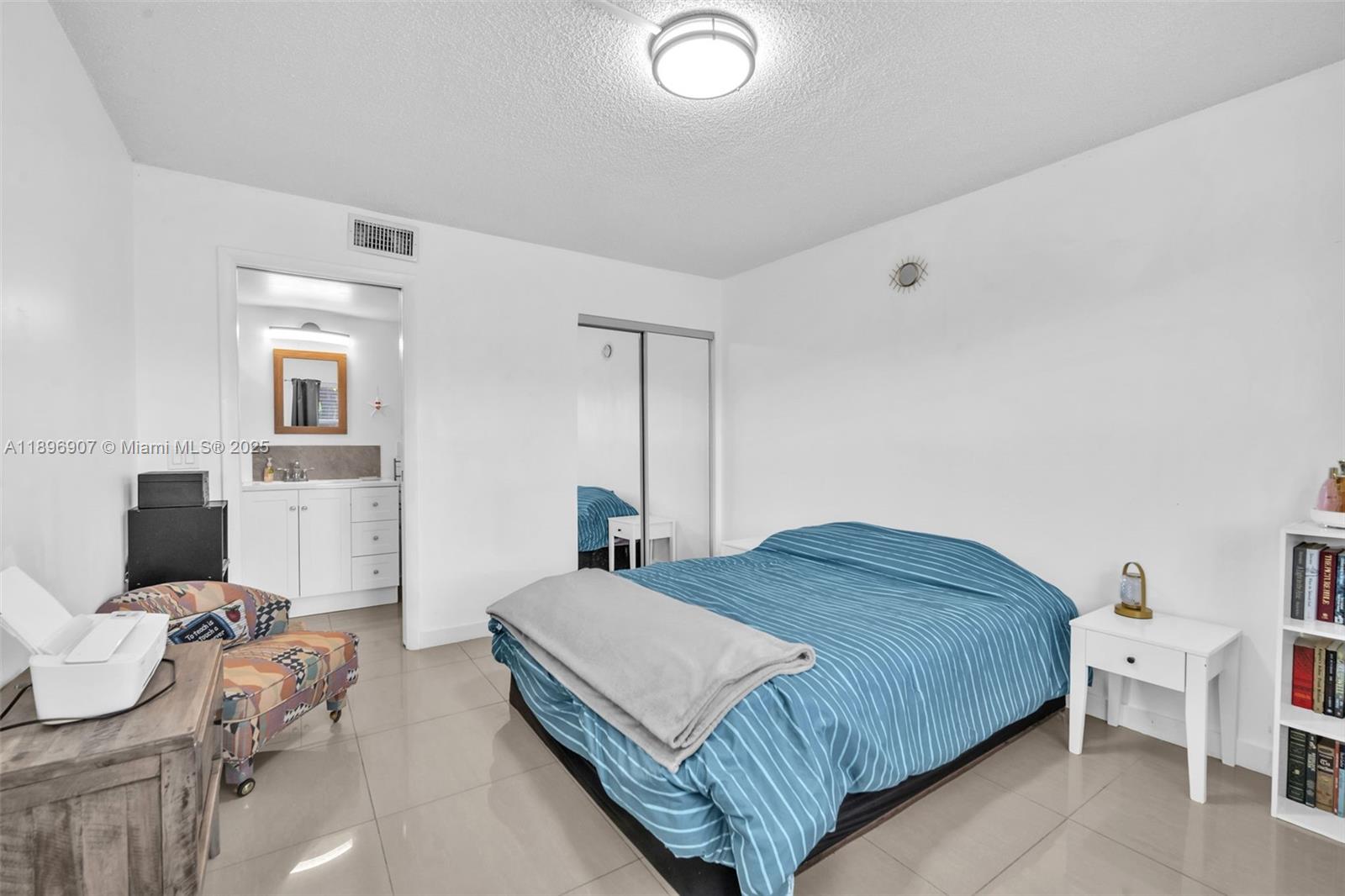 BELLA GRAND CONDO - Residential