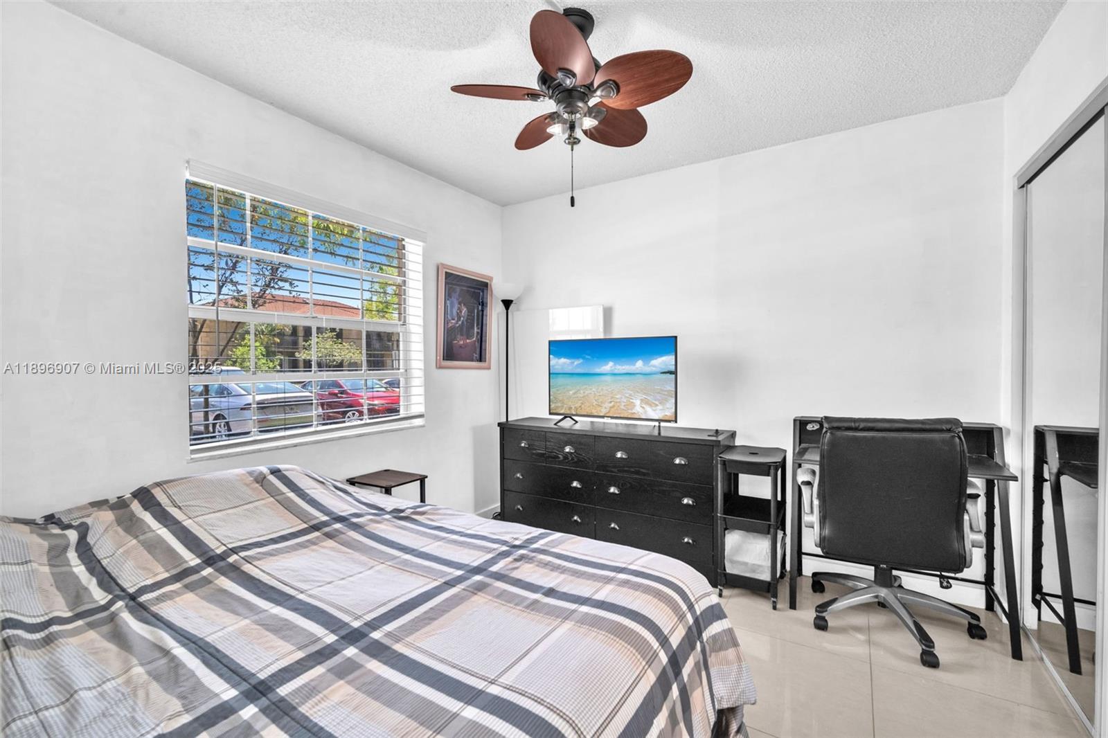BELLA GRAND CONDO - Residential
