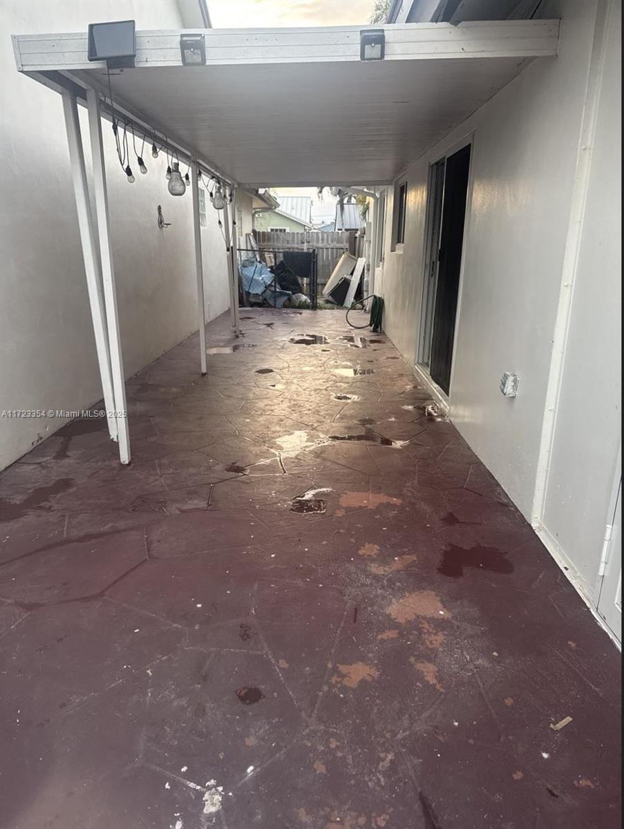 VENEZIA HOMES ESTATES IST - Residential