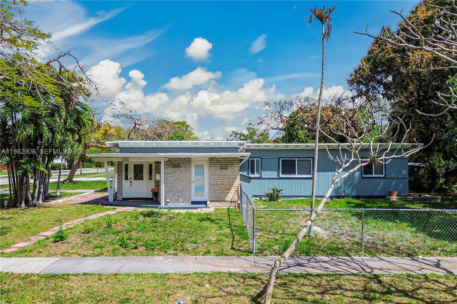 PRIMROSE PARK 2ND PL - Residential