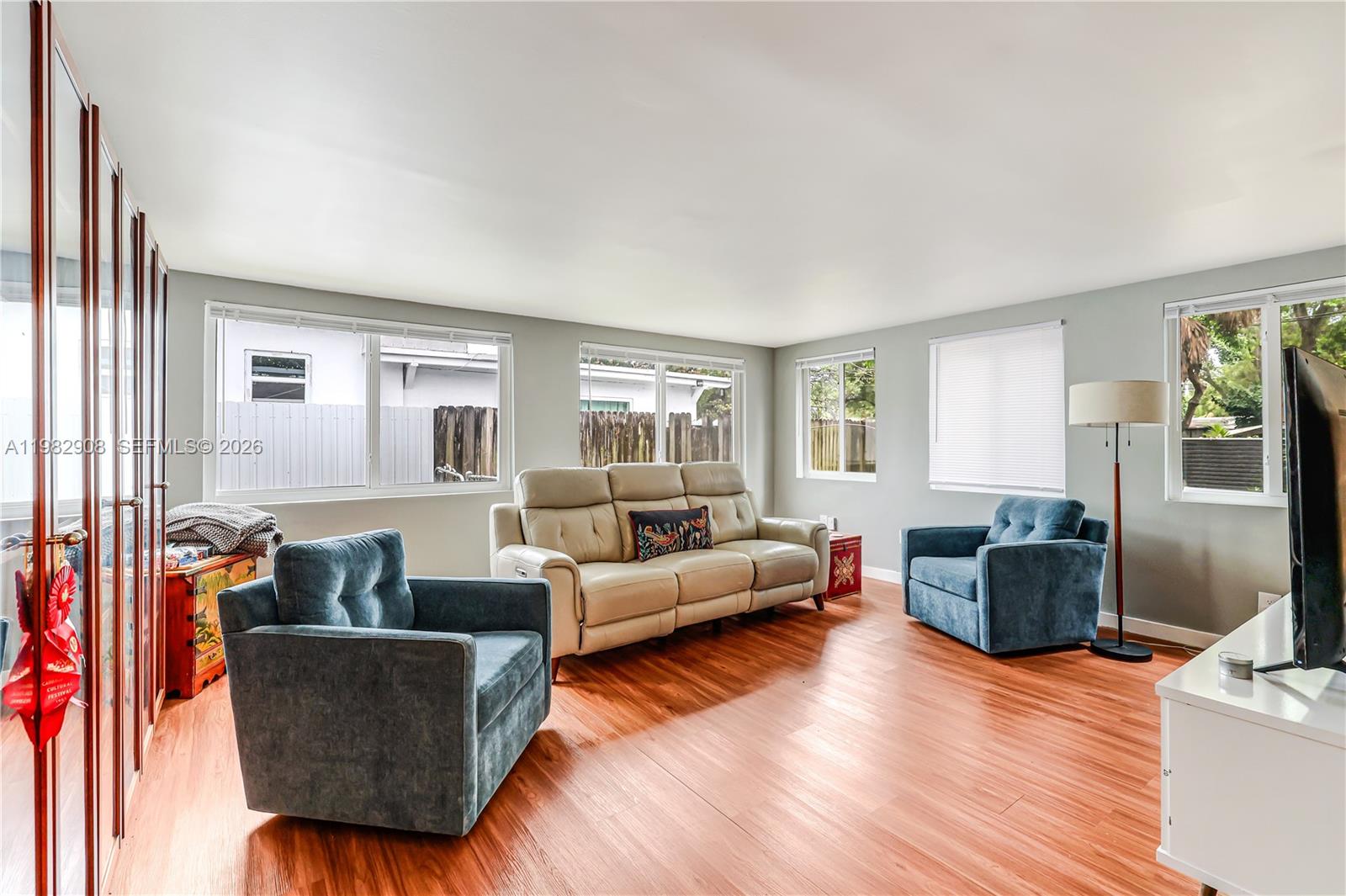 PRIMROSE PARK 2ND PL - Residential