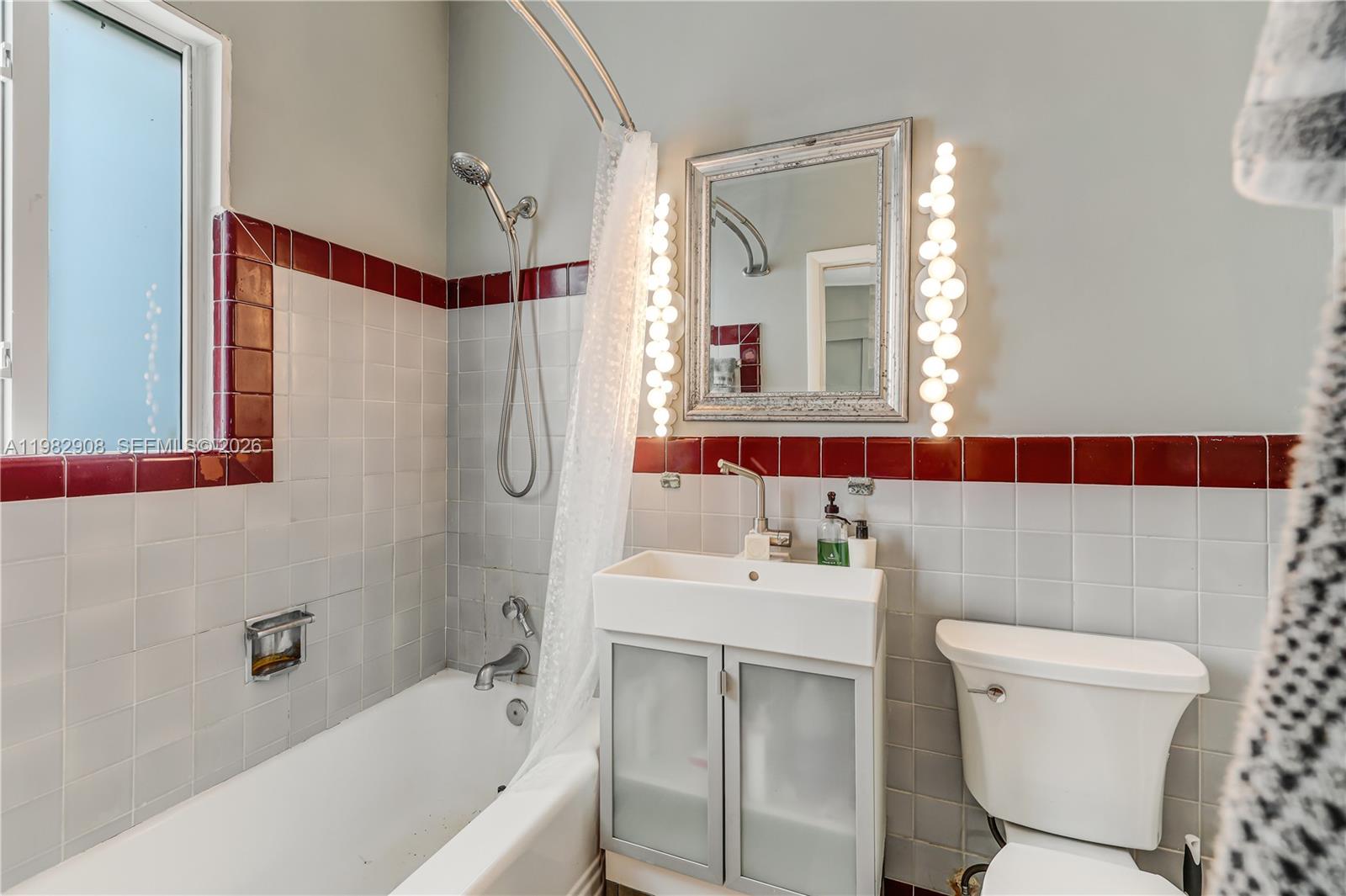 PRIMROSE PARK 2ND PL - Residential