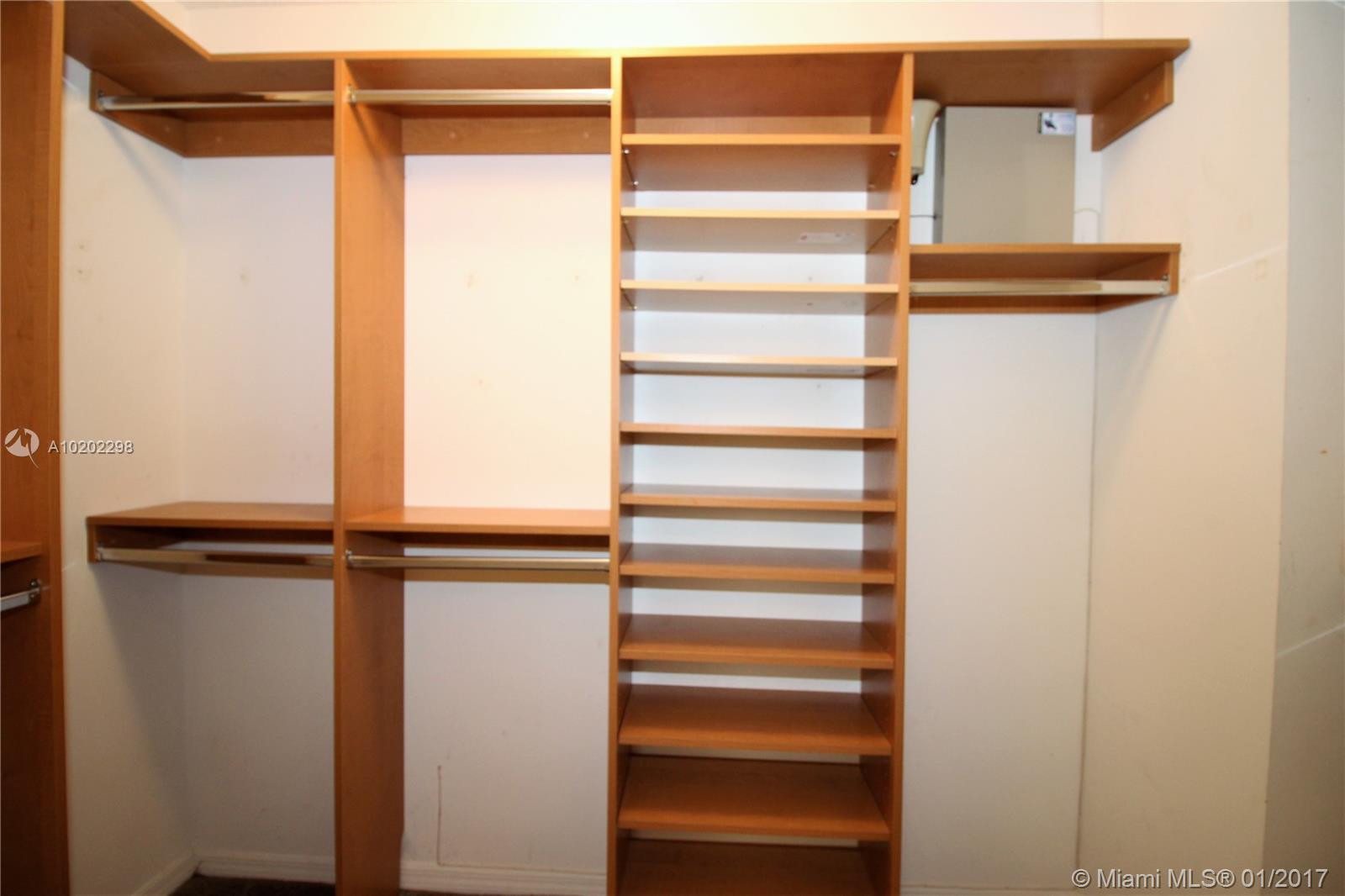 ROCK CREEK THE PARK - Residential