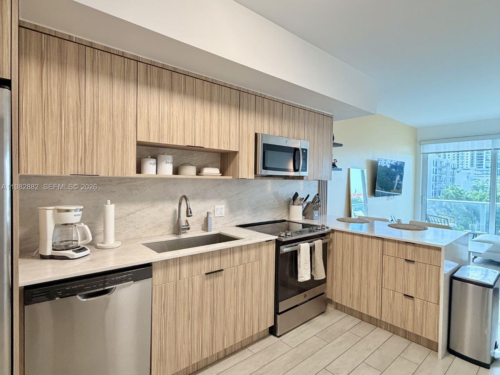 26 EDGEWATER CONDO - Residential Lease