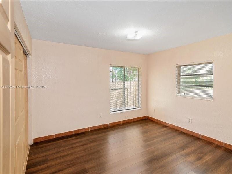 LESLIE ESTATES SEC 2 - Residential