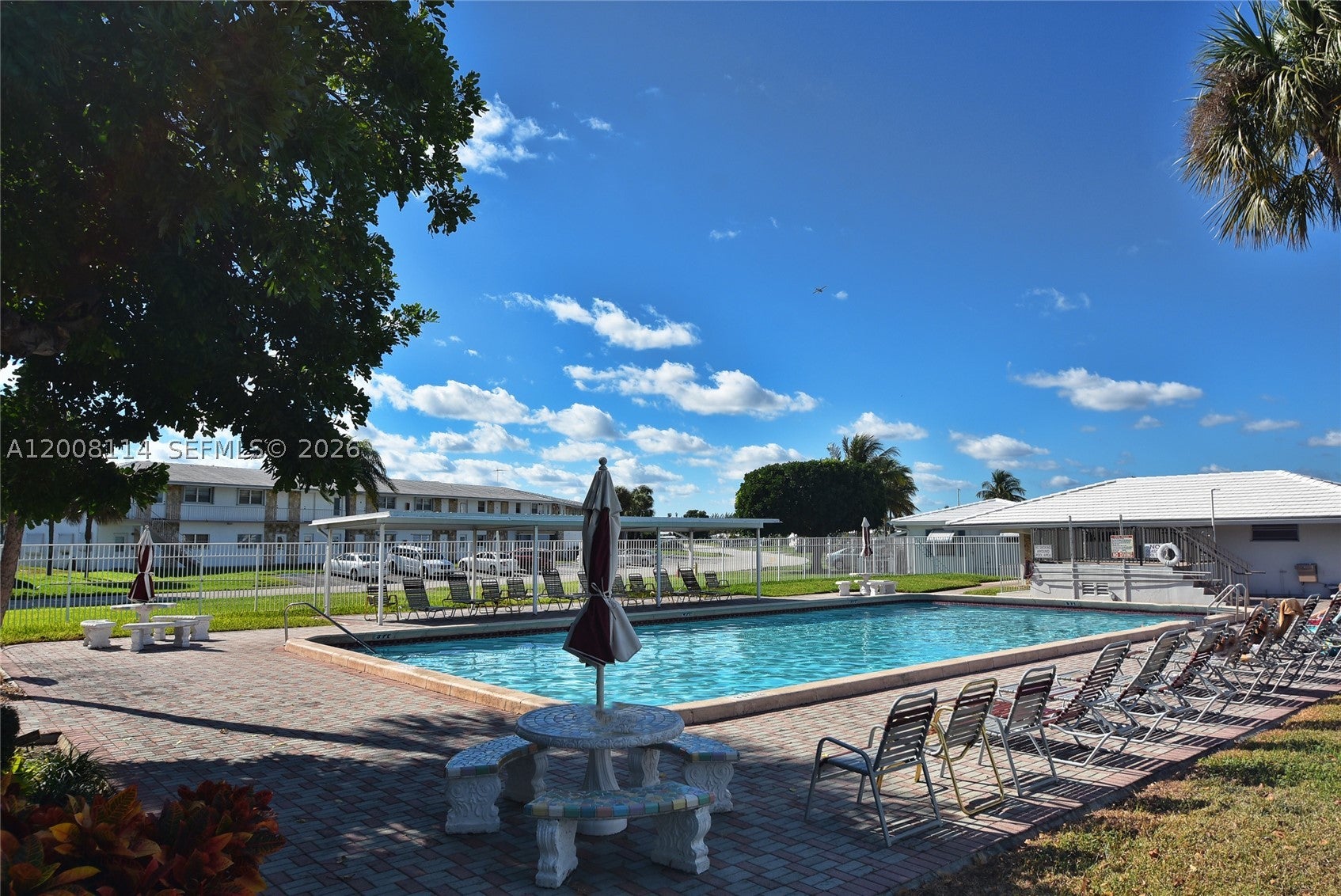141 NW 28th St, Pompano Beach FL 33064