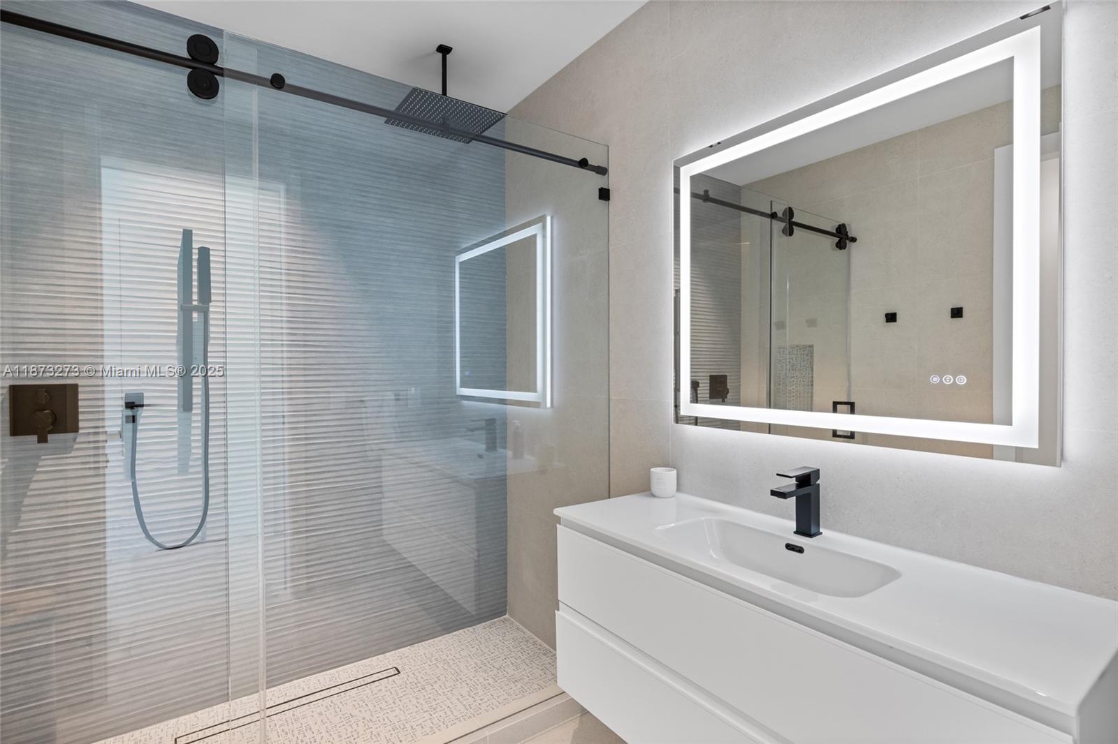 SUNILAND ESTATES - Residential