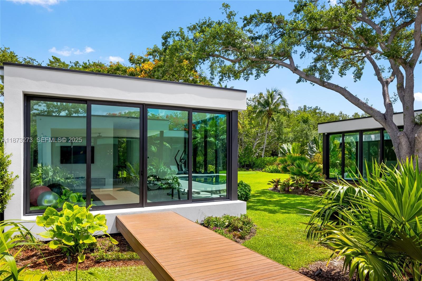 SUNILAND ESTATES - Residential