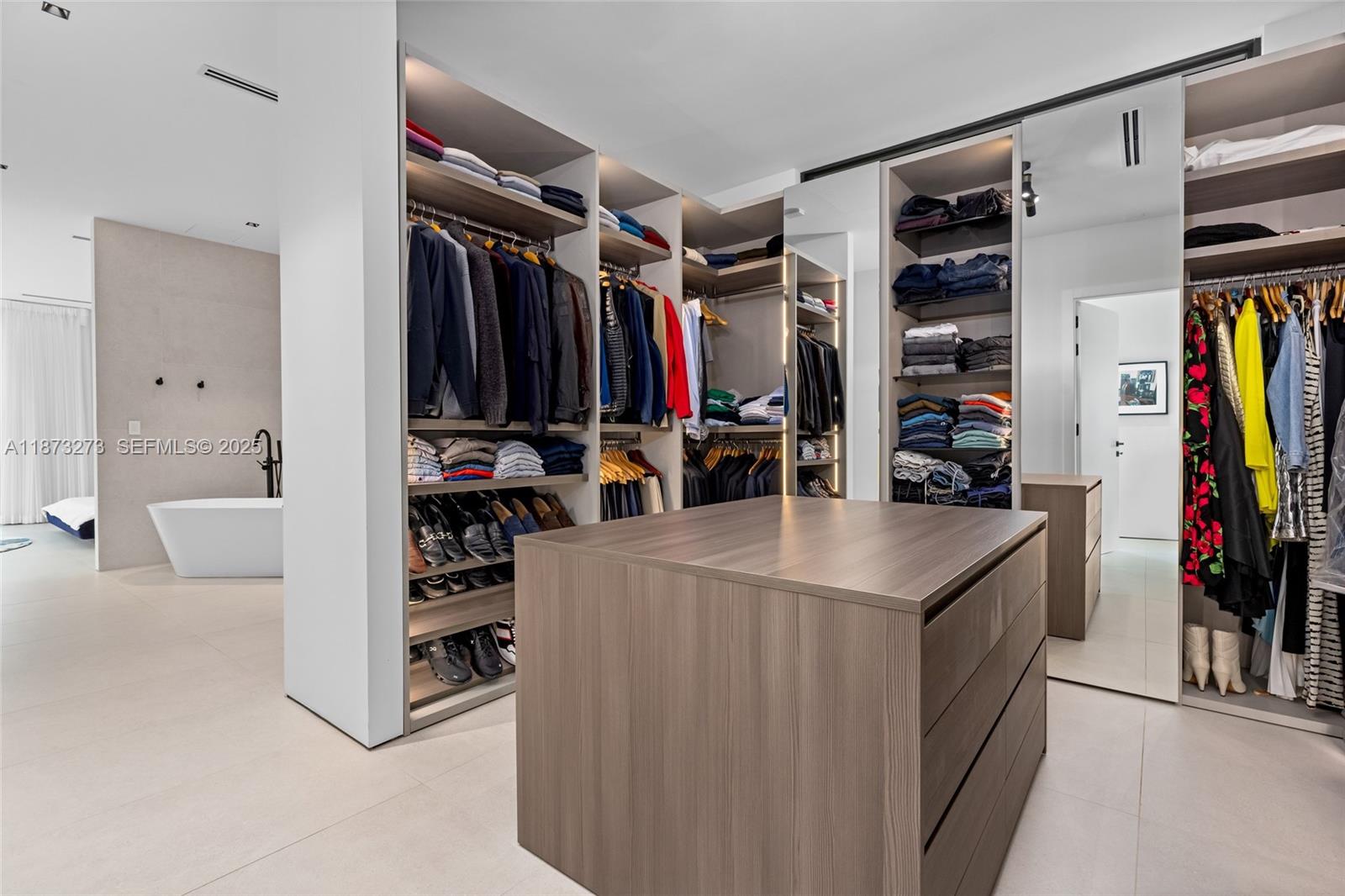 SUNILAND ESTATES - Residential