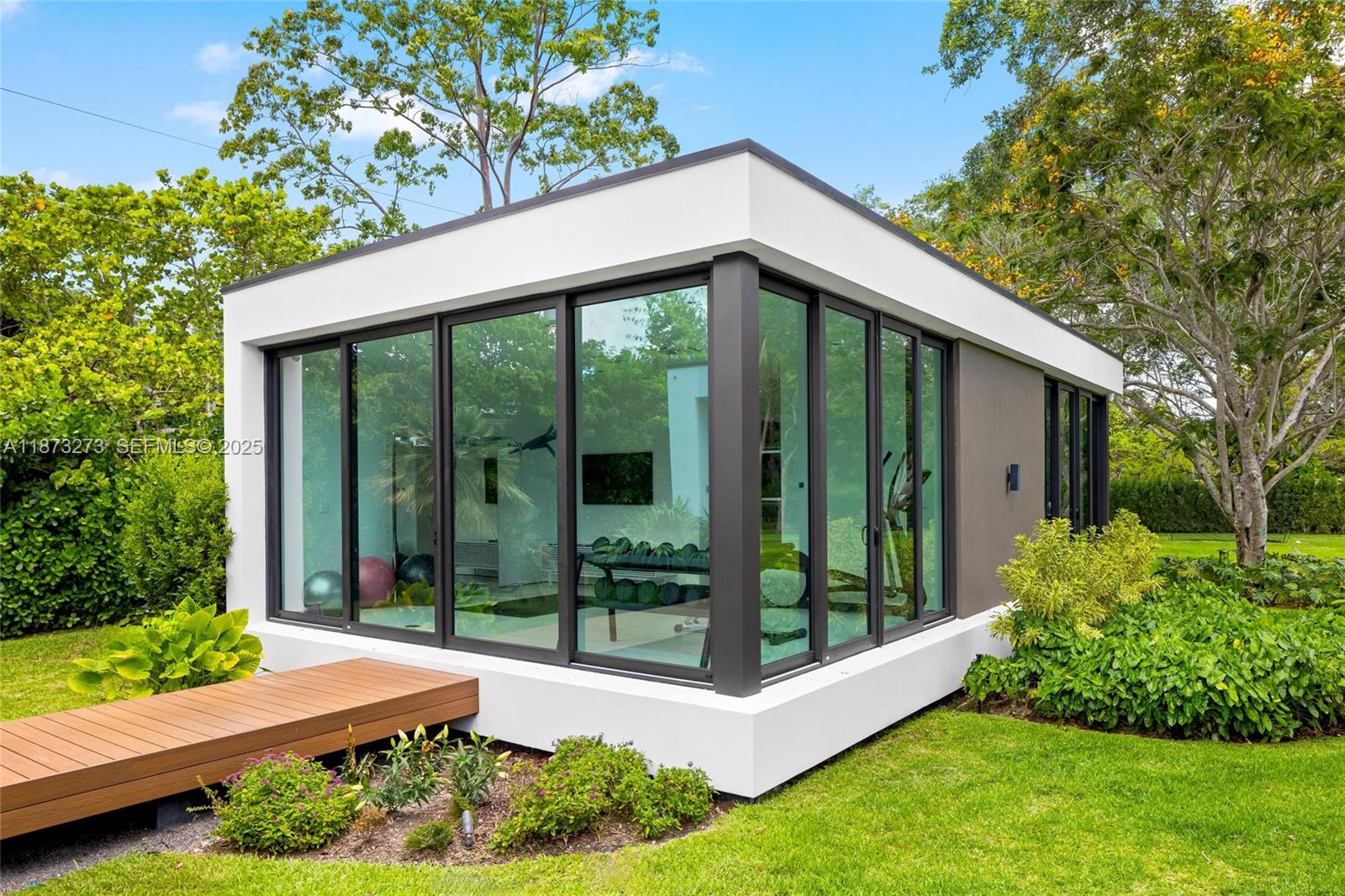 SUNILAND ESTATES - Residential