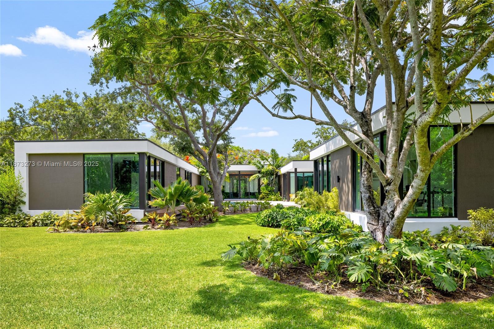 SUNILAND ESTATES - Residential