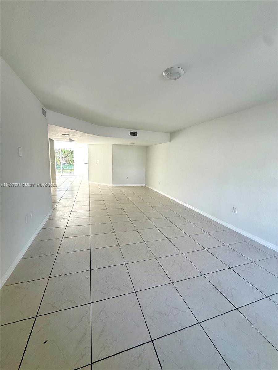 8851 NW 110th Pl 1408