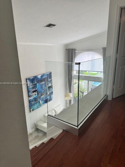 SAPPHIRE SHORES-SAPPHIRE - Residential
