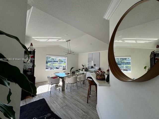 SAPPHIRE SHORES-SAPPHIRE - Residential