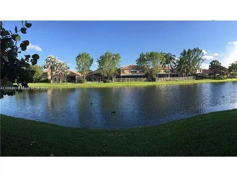SAPPHIRE SHORES-SAPPHIRE - Residential