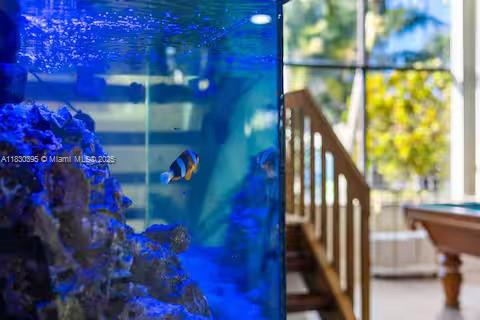 EVERGLADE LAND SALES CO R - Residential Lease